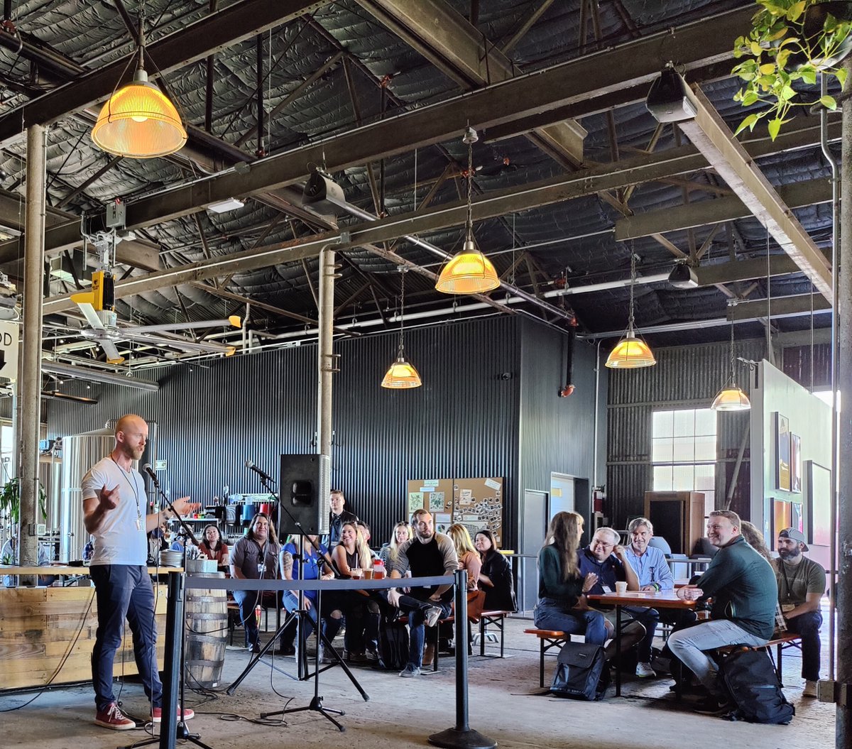 CXL is 10! We celebrated by throwing a conference since we've always been about building community. 

I'm super grateful to all the friends, allies, customers, and team for a great time over this last decade. 

Onwards! 🔥🚀💗