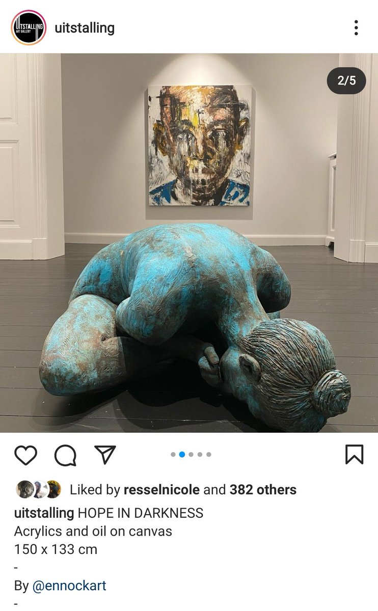 ennockmartZA's tweet photo. From a special collect "HOPE IN DARKNES" one piece beautifuly hang in Belgium as part of  special collection behind, Lionel Smith Sculpture and next to the like of Piblo Picasso's original prints. Frame 4 is available for sale for the fist time in SA

0788230301 or DM https://t.co/7tFB4fd5Zw
