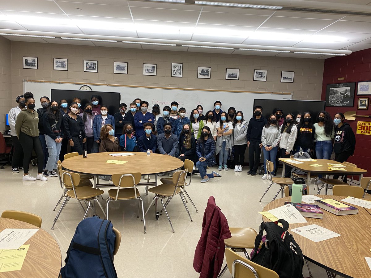 pbhsmath's tweet photo. Meet the new inductees of the PB Math Honor Society. We are so PB proud of them!  🐾@AfieMirshah @HolleyAntasio @salahuddin_pbhs 🐾 @DebMamana @cmangaoil @murdock_ms @RachGoldschmidt #PBYouKnow https://t.co/7xtDbjmVe9