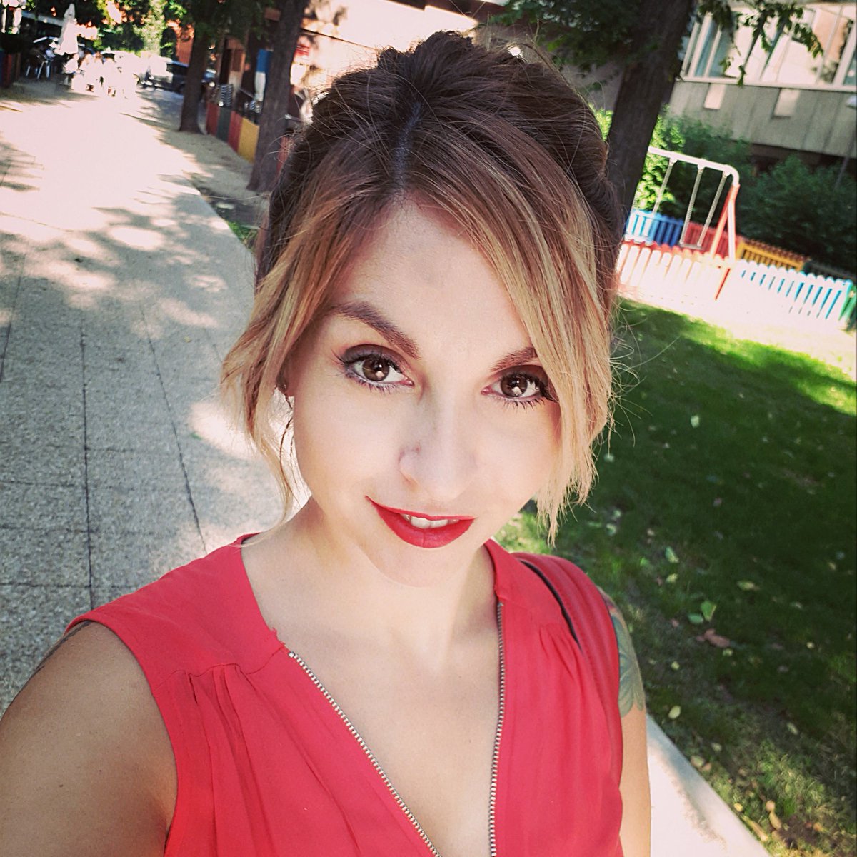 RaquelRcm1's tweet photo. #NuevaFotoDePerfil https://t.co/Y8EVxuh5Lb