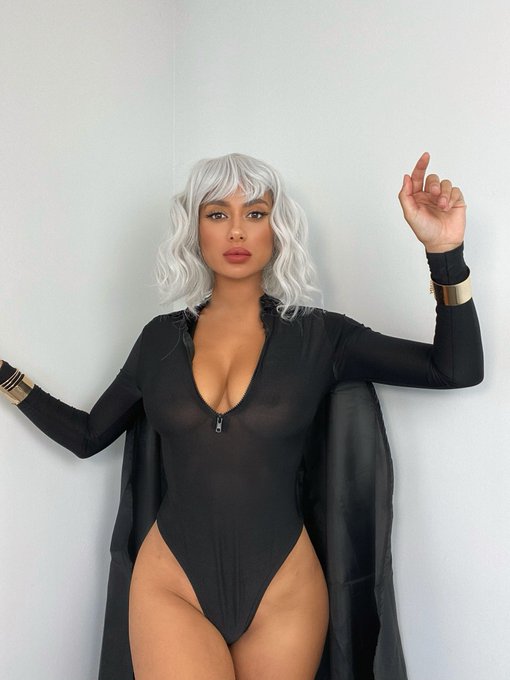 Whoever replies with the best "Storm" pun gets a free naughty pic 😏⬇ https://t.co/ab2RnyatuZ<a href="/tag/fyp%E3%82%B7"class="tags"><span>#fypシ</span></a><a href="/tag/fypage"class="tags"><span>#fypage</span></a>