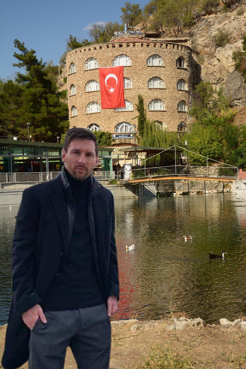 hek1903's tweet photo. Dünyada ilk Müzik yarışmasının yapıldığı yer : Dinar Suçıkan Park Tesislerine Hoş geldin Lionel Messi Hoş geldin https://t.co/dJl7sSDqww