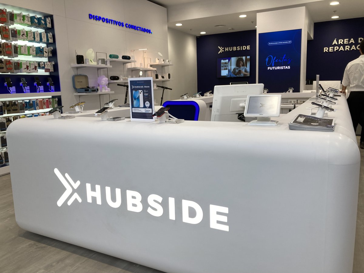 HubsideES's tweet image. [Welcome to Plaza Norte] ☀️

Nuestra quinta tienda en Madrid ha abierto sus puertas🎉

Estamos deseando veros por allí💙

📍 Hubside.Store Plaza Norte | 11-12 Plaza del Comercio - 28703 - San Sebastian de los Reyes