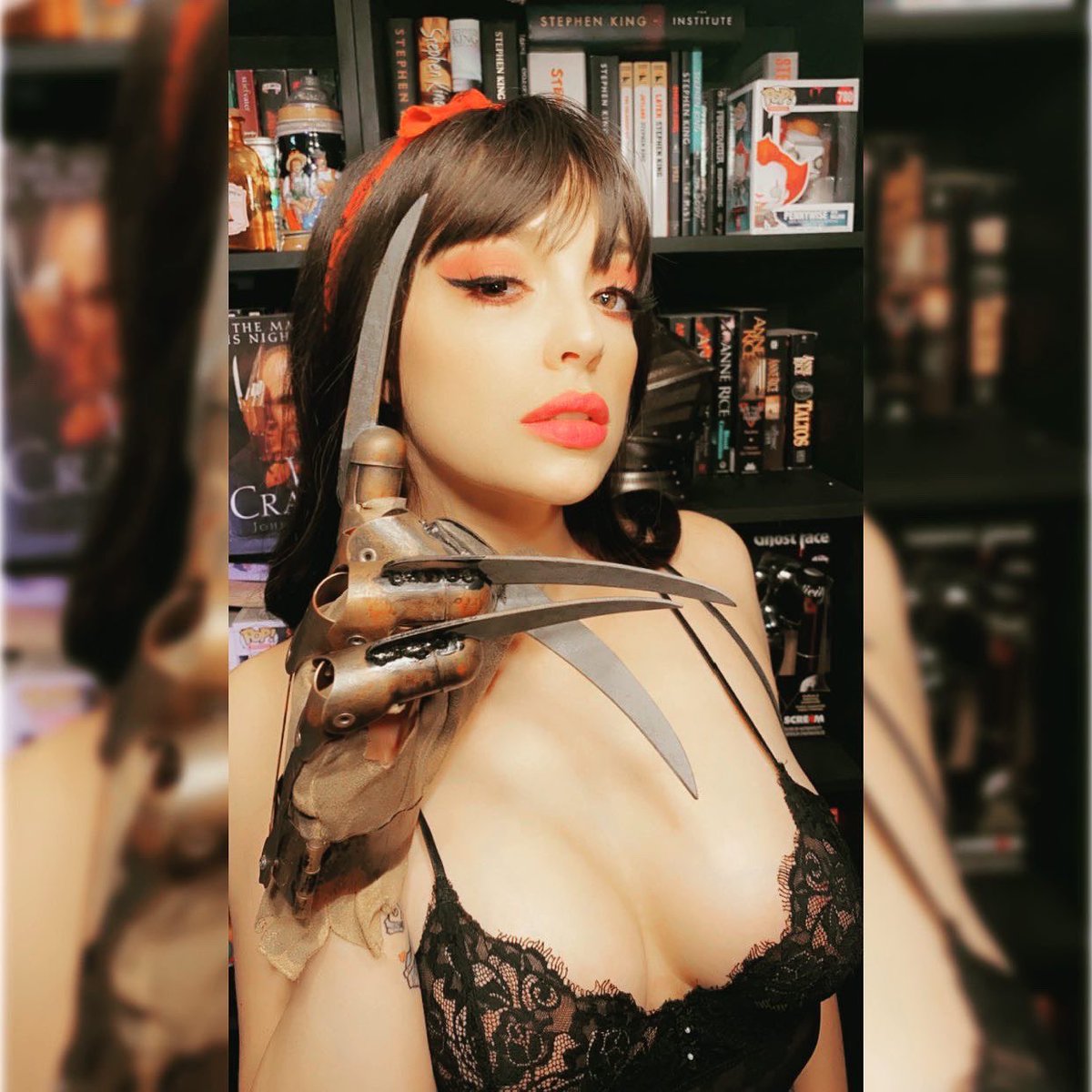 XHellPriestessX's tweet photo. “This is God…” -Fred Krueger 😴
#anightmareonelmstreet #freddykrueger #wescraven #welcometoprimetimebitch #imyourboyfriendnownancy #horrorpromo #horror #slashers #80shorror #youreallmychildrennow #itsonlyadream #horrorbabe #finalgirl #elmstreet #springwoodslasher #altmodel https://t.co/kKwsq4W603