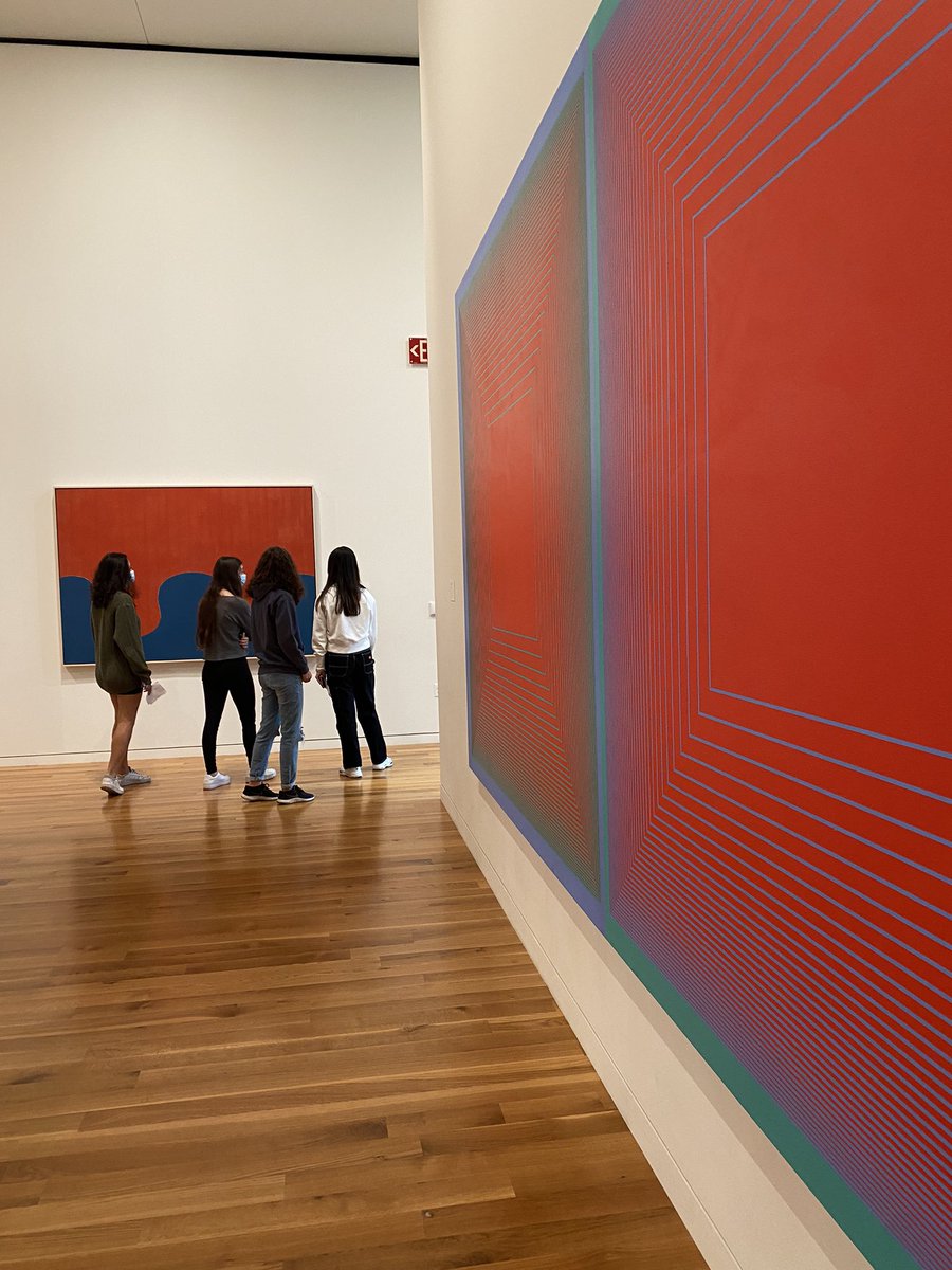 lorimesi1's tweet photo. Critical thinking, creativity, collaboration and connecting. Great experiential learning for our @dcsbiomed students! Thank you @columbusmuseum for the opportunity! @DCSEmerald @DublinSchools https://t.co/BLcJfkqFcb