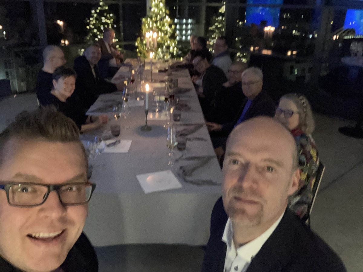 Lapin Lehdistökerho Polar Press Klubin tutustuminen Pohjolan Osuuspankkiin. Ensimmäinen vierailumme kerhon kanssa lähes kahteen vuoteen. Iltaa isännöi <a href="/kokkonenmikko1/">Mikko Kokkonen</a> #pohjolanosuuspankki #Valtavaatouhua Oli mahtavaa tavata taas porukalla.