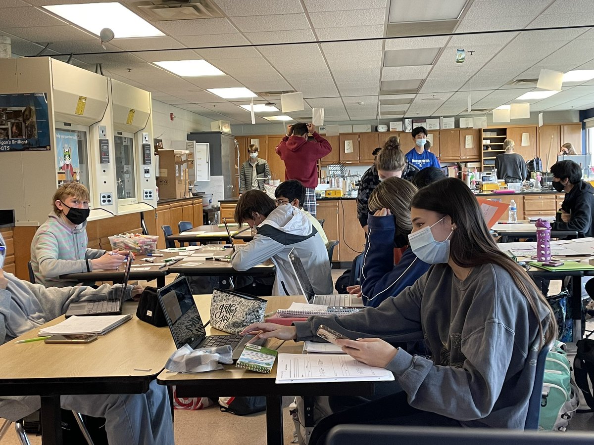 MrsRosellRHS's tweet photo. @MsWarholak created a fabulous end of unit project for #rhschem. Each group is creating a final product of their choice to explain why the can crushed & incorporating evidence from other labs to support explanations! #modeling #ngss https://t.co/OrvZ9qSxIy