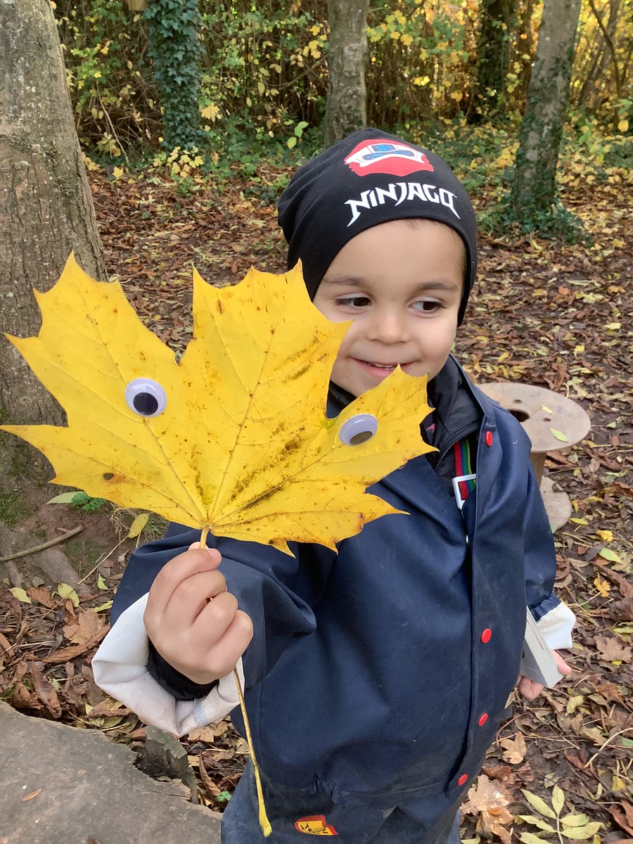 NEC_LPS's tweet photo. A fun afternoon making leaf people at Forest School. Thanks for the idea @BusyBeesLedbury. We showed the trees some love too and did plenty of tree hugging! #LPSeyfs #LPSrshe #LPSart #LPSdt https://t.co/tQKen99LdP