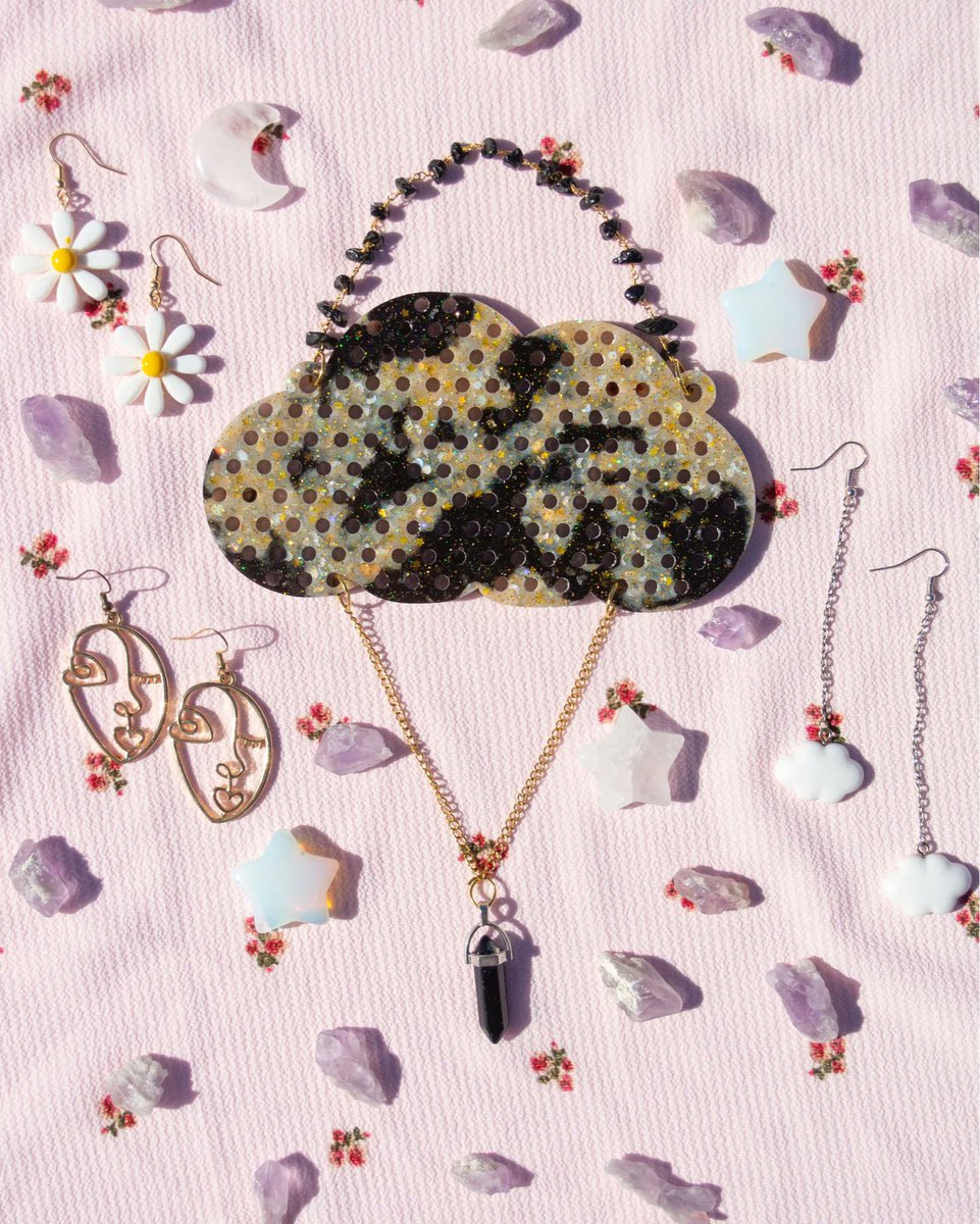 stephanielegok's tweet photo. some new pieces coming to my shop this friday @ 4:20pm PST☁️

https://t.co/HELHP7gMGd ✨ https://t.co/xW1HfTGfsn