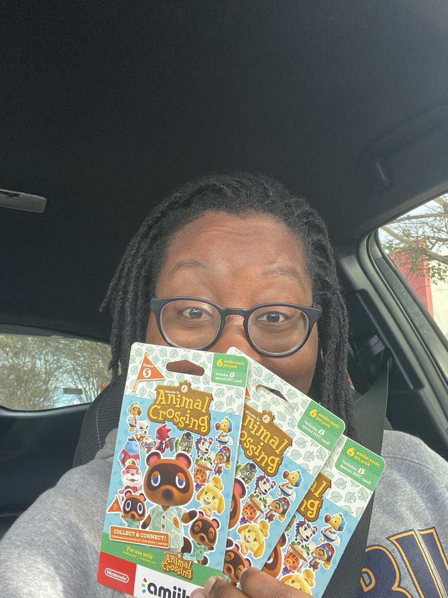 Amala_Charity's tweet photo. Just got them! #amiibocards #AnimalCrossing https://t.co/RyY5MazxB8