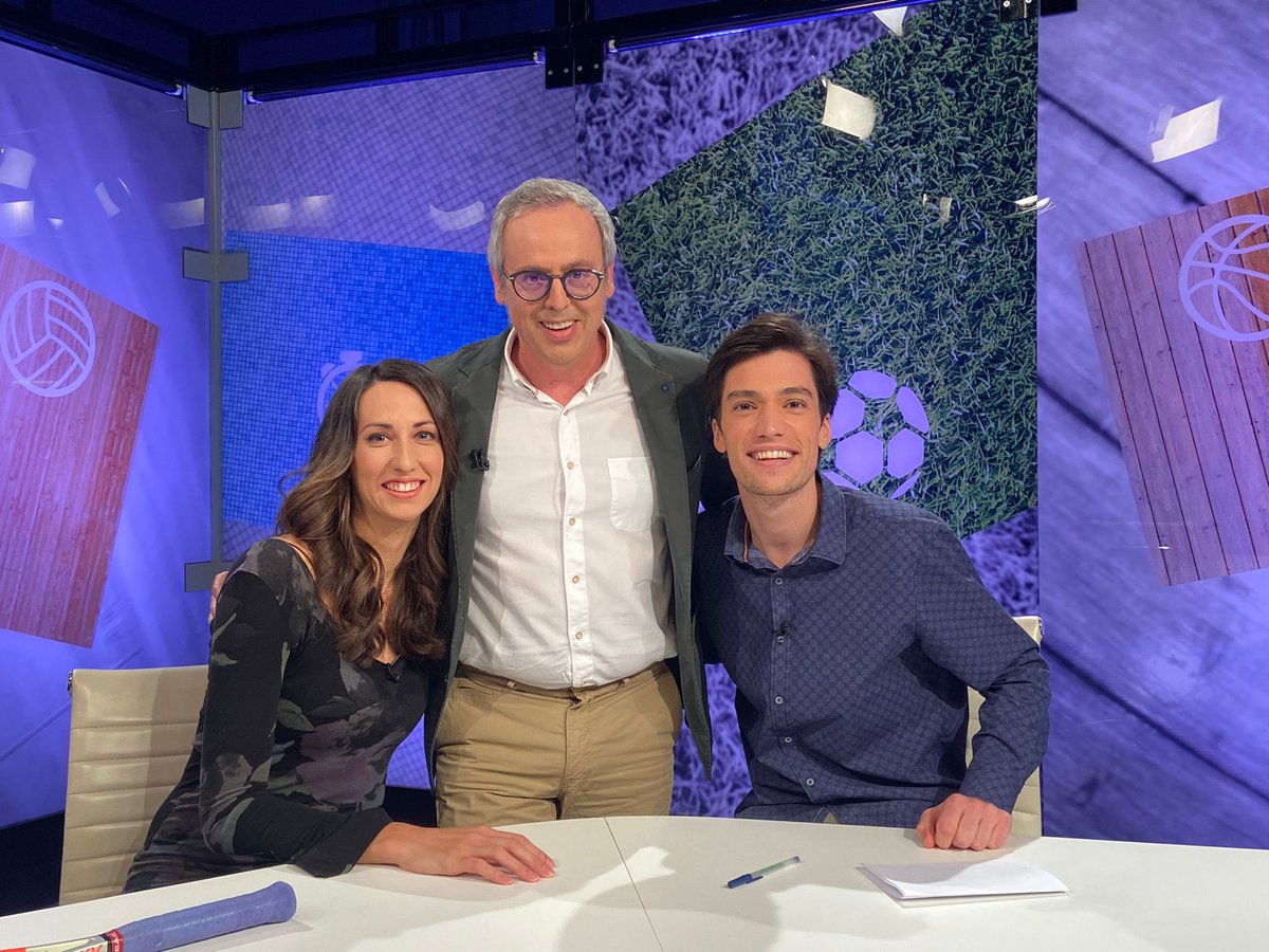 Moltes gràcies a <a href="/desmarcats_rtve/">Desmarcats</a> <a href="/lbertfont/">Albert Font Oliveras</a> i <a href="/frobertromeo/">Frank Robert Romeo</a> per comptar amb mi i per una xerrada tan agradable. M’ho he passat genial 😍