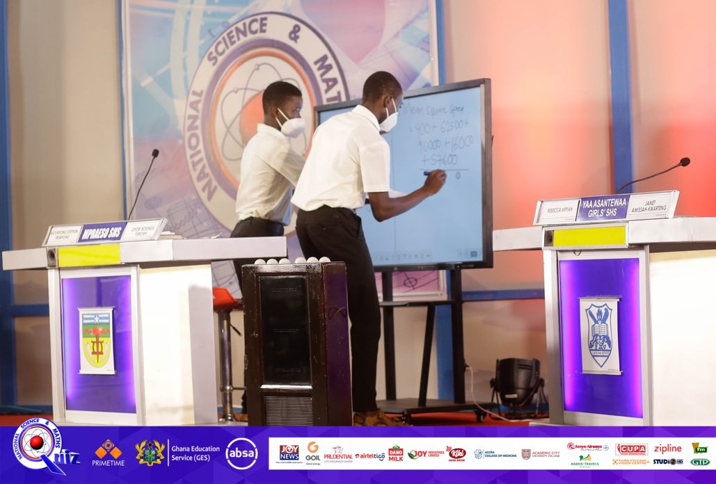 GreatMpass_'s tweet photo. Problem of the Day scores: 

Opoku Ware School: 7/10
Mpraeso SHS: 6/10
Yaa Asantewaa Girls’ SHS: 3/10 

Owass still leading with 5 points 

#NSMQ2021 #GreatMpass https://t.co/DqHqotThxm