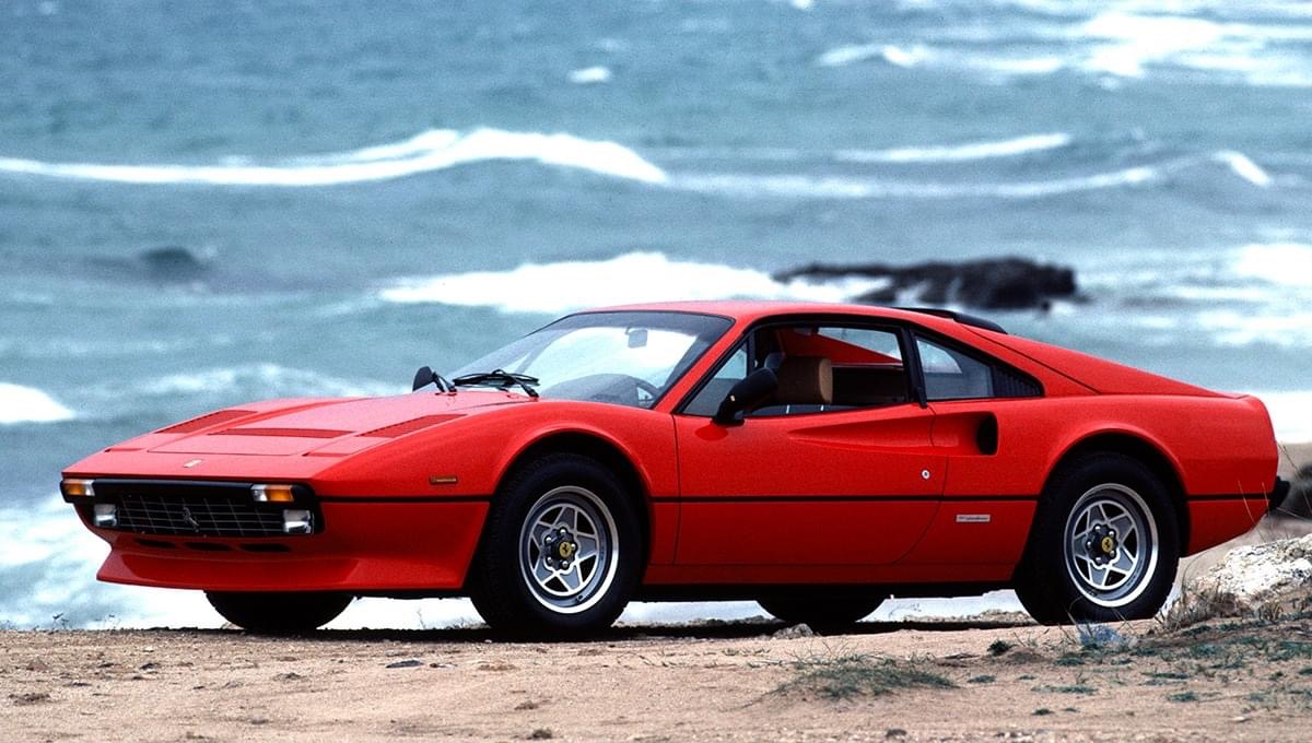 🔙 to 1982
The #Ferrari308GTBQuattrovalvole, presented at the Paris Salon, succeeded the #Ferrari308GTBi.
•
•
•
🔙 ritorno al 1982
La #Ferrari308GTBQuattrovalvole, presentata al Salone di Parigi, sostitì la #Ferrari308GTBi.

#MuseiFerrari #Ferrari