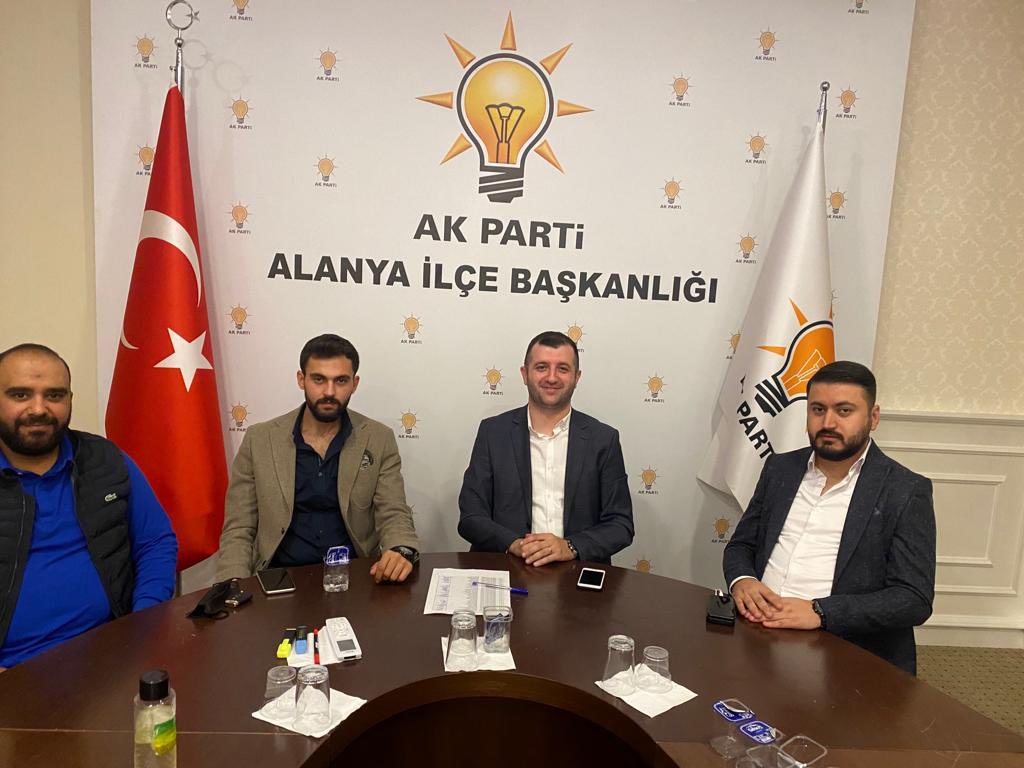 cemalyeniacun's tweet photo. İlçe Kordinatörümüz Bayram Can Tevke’nin katılımıyla haftalık Yönetim Kurulu toplantımızı gerçekleştirdik.
#AKGençlikAlanya 

@MevlutCavusoglu 
@ethemtas 
@alibayramdogan 
@mustafatoklu07 https://t.co/n672kRgMyU