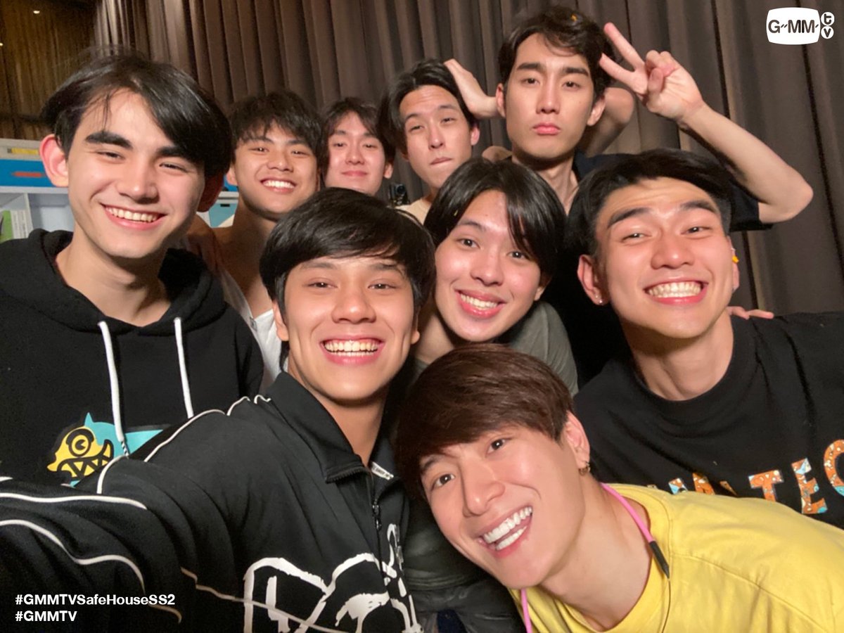 GMMTV's tweet photo. บ๊ายบายพี่คริส  พี่สุดน่ารักของน้อง ๆ  บ้าน Safe House❤️
#GMMTVSafeHouseSS2D4
#GMMTVSafeHouseSS2 #GMMTV https://t.co/G9nSwg822p