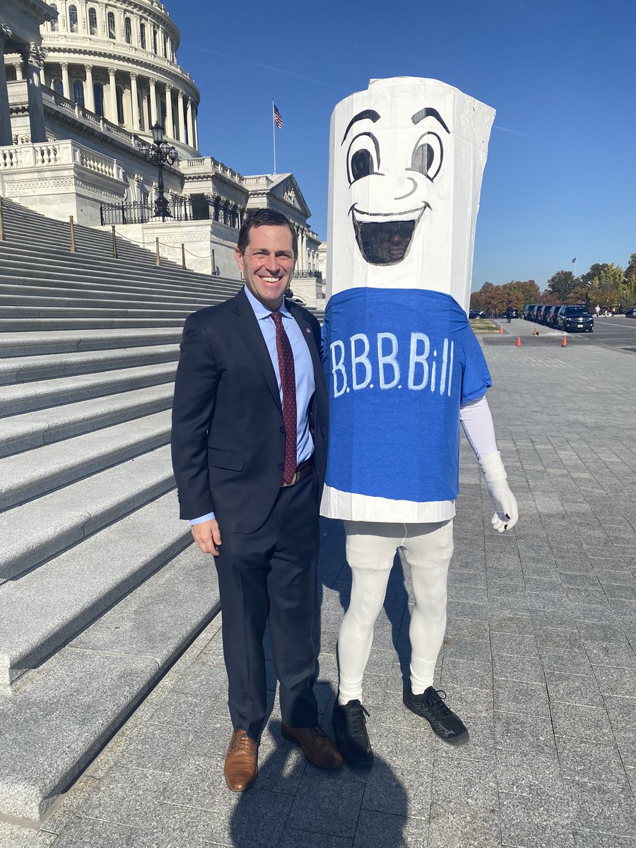 RepJasonCrow's tweet photo. Ran into the #BuildBackBetter bill, just sitting on Capitol Hill….

And it said it’s ready to head to the President’s desk.

Let’s get this passed! https://t.co/fEYifZD5aR