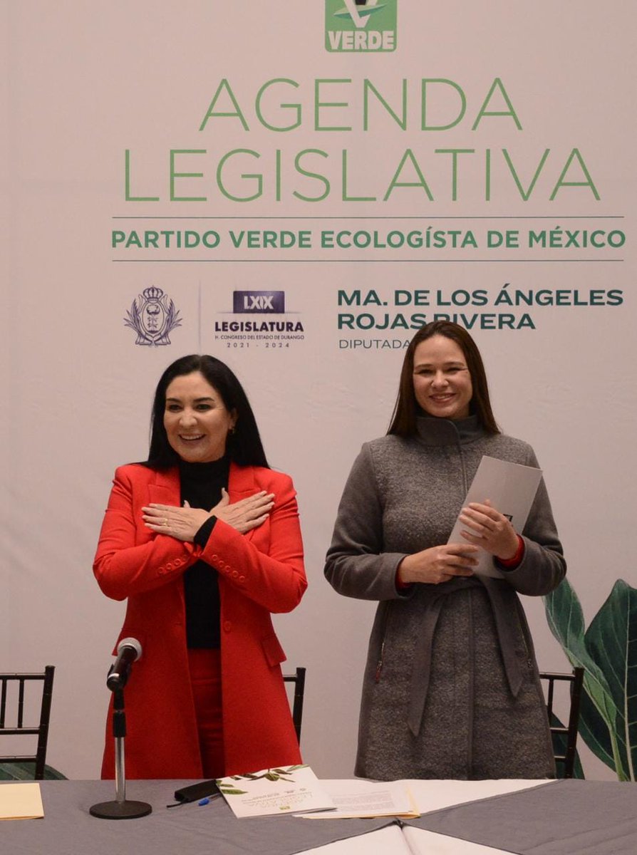 PvemEstatalDgo's tweet photo. Hoy se presentó la #AgendaLegislativaPVEM por medio de la diputada @AngelaRojasR1 y respaldada por todo el Partido Verde en Durango, encabezados por el secretario general @gerardo_vs. https://t.co/nDJh1IY5Yn