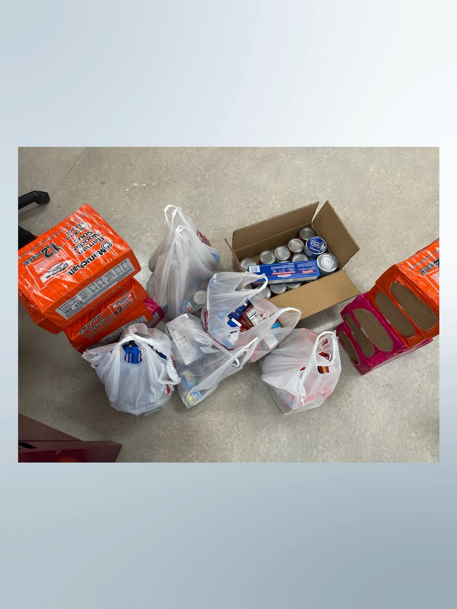 barrettFHS's tweet photo. Seniors just brought in all these non perishables for the drive!!! Let’s see more donations pouring in!! @Principal_FHS @fitchburg_stuco @FitchburgPS @FHSathleticdept https://t.co/DErTlNRRrt