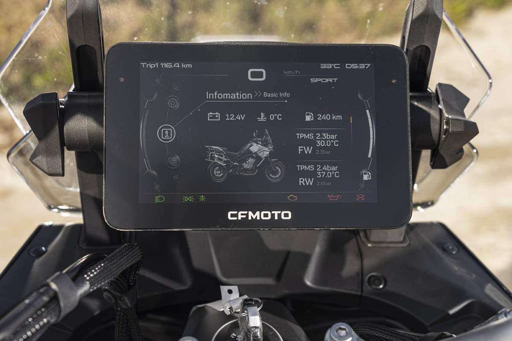 soloautos's tweet photo. CF Moto 800 MT Sport / Touring
Esta trail podría llegar pronto a nuestro país, con una propuesta interesante ante la popularidad de las trail, y con un precio que ronda los 220 y 240 mil pesos
Los detalles aquí 📰➡️ https://t.co/KOsmt7BXbH #CFMoto #Moto #MTSport #MTTouring https://t.co/VXHy66ffJW