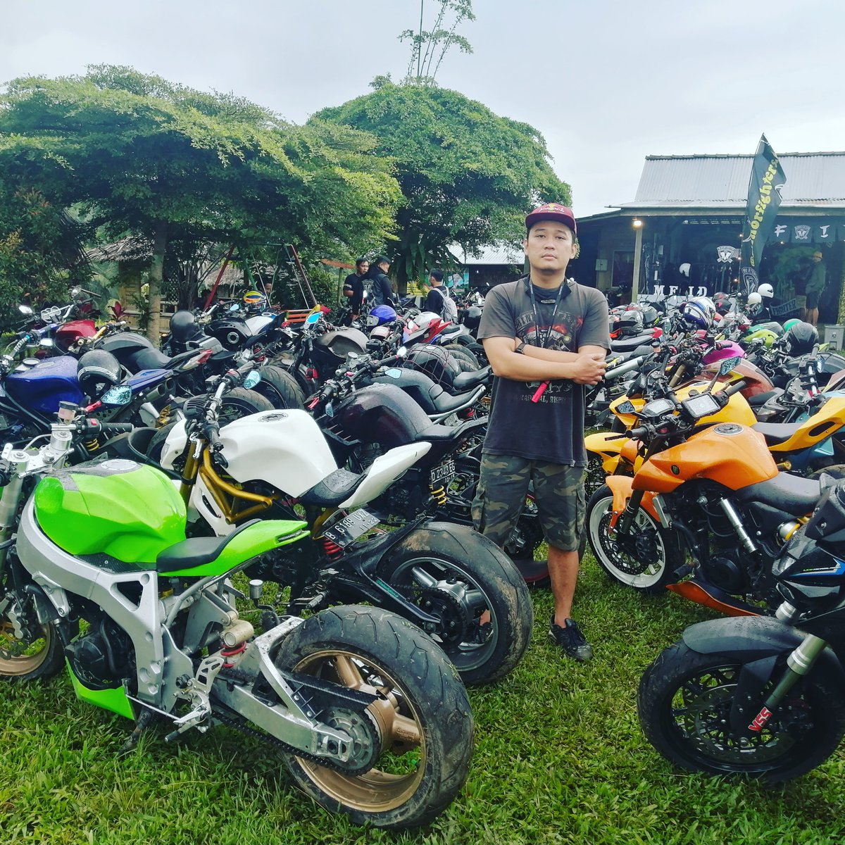 Leka_DP's tweet photo. #NewProfilePic https://t.co/hc3psEd2Cb