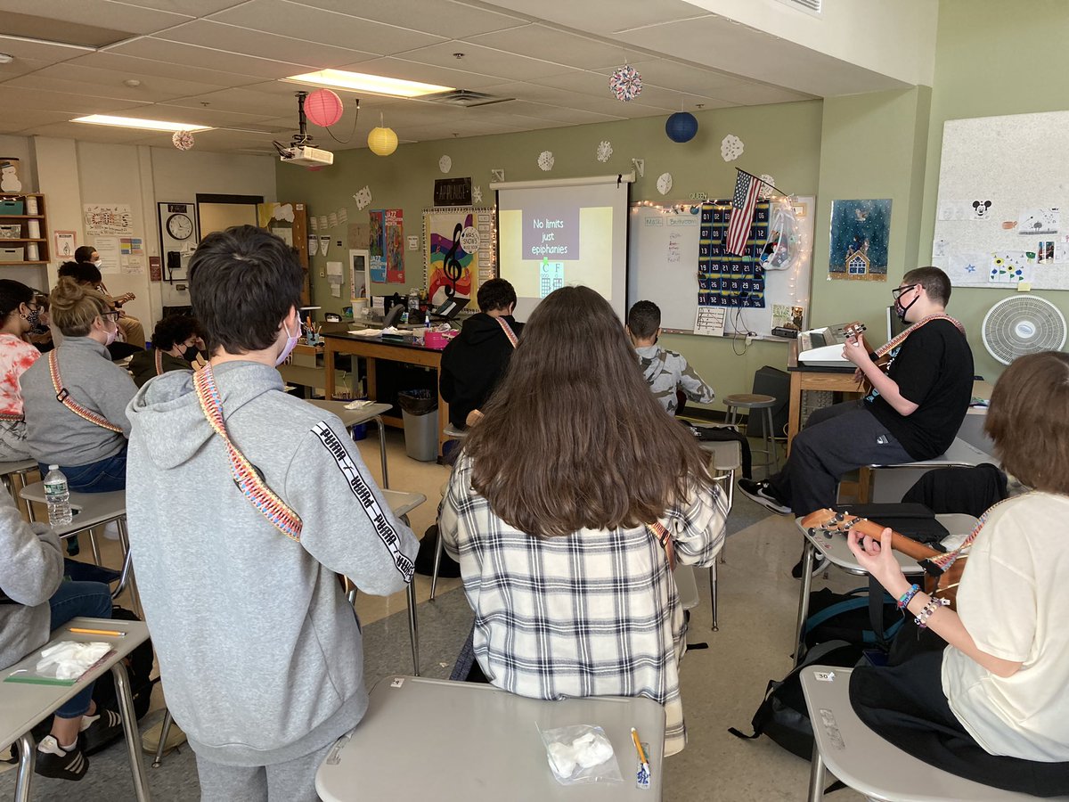 snowmusicclass's tweet photo. Ukulele review class had a special visitor today! 🎶 @MikeByron7 @parker_middle https://t.co/Z006dSQCde