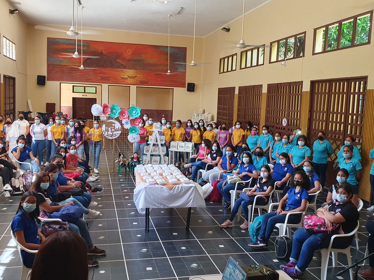 Escuela Normal Superior Maria Auxiliadora tweet media