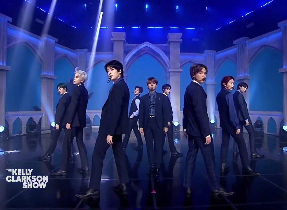 WORLDMUSICAWARD's tweet photo. #NCT127 slay in their 1st ever appearance on #TheKellyClarksonShow giving a knock out performance of #FavoriteVampire!π€πΊπΈπΊππππππππππ
https://t.co/voIKiI1GUN https://t.co/pNdeBg2jUh