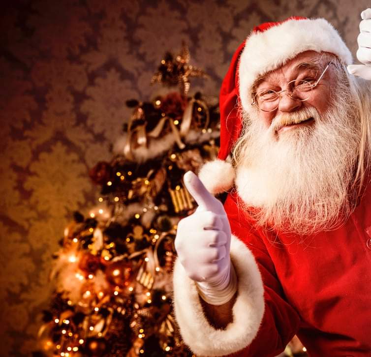 санта. дуэйн джонсон в костюме санты. санта. дуэйн джонсон рождество. санта лапус 2 , миссис клаус.