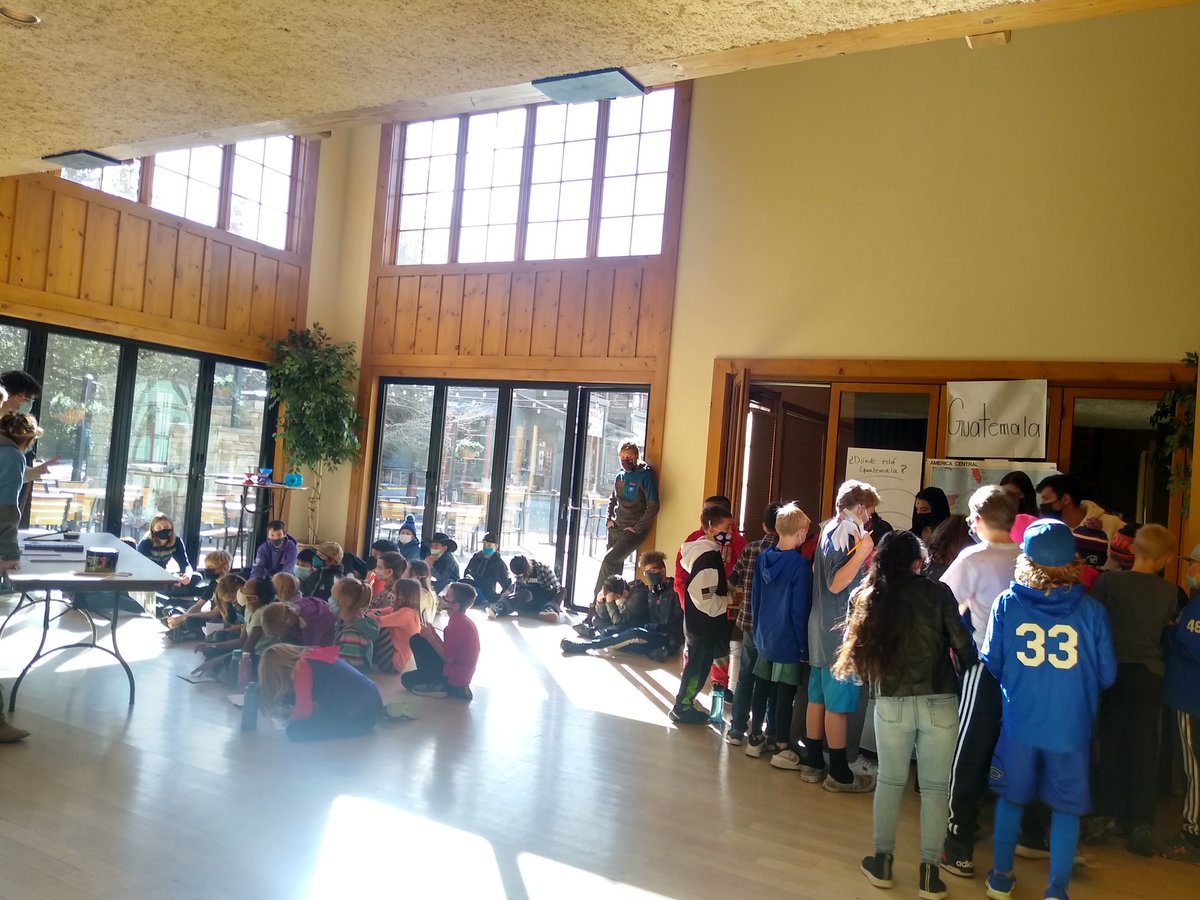 TwinterSSD's tweet image. Thank you @SilverthorneCO for hosting us at Celebrations Around the World!! @SCE4th @CrysLaneMiller #scoveel