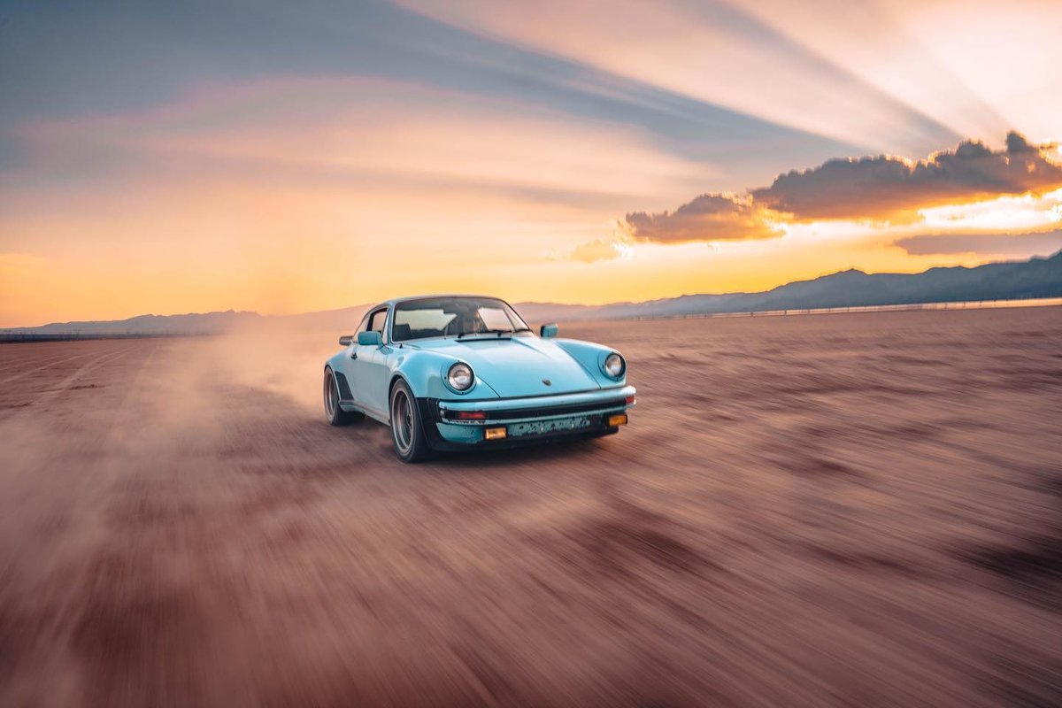 PorscheSCV's tweet photo. Who wouldn't want to rip an air-cooled 911 on a dry lakebed?

Thanks for the tag Josh, it's always awesome to see some of the work people tag us in!

📸 @lazer_beemer

#porschesantaclarita #porsche #911 #classic911 #porsche911 #911turbo #forza #forza5 #aircooled https://t.co/UZ2LSJqZyh