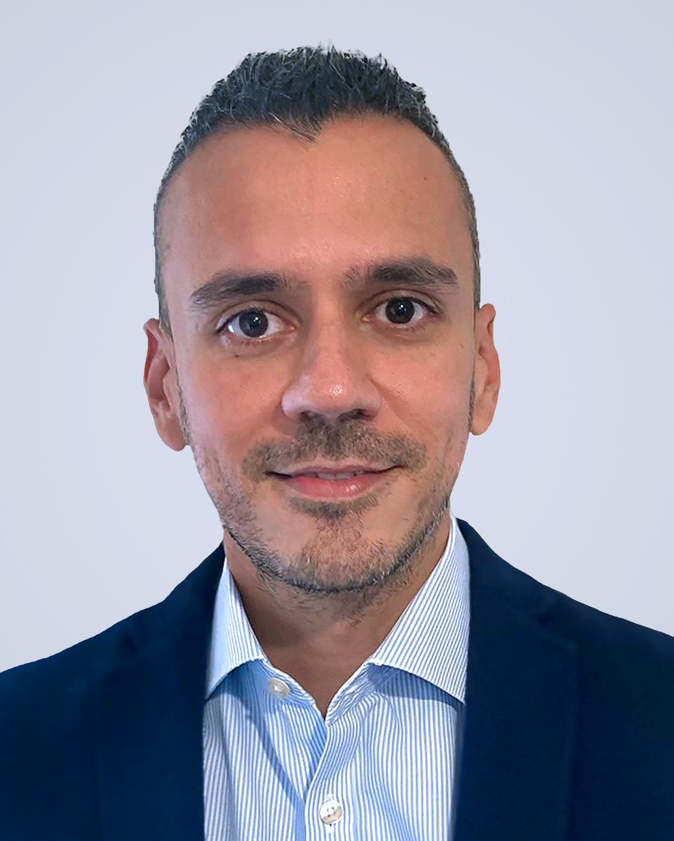 vmbusiness's tweet photo. The clear decision for me is to drive change and challenge the status quo.”
Diego Tedesco, Director of Wholesale Fixed, stated his aim to stamp out dinosaur thinking in the channel at last week’s #CommsVision event via Comms dealer: https://t.co/EQWt0UTpeE https://t.co/VHl2Tpw1GI