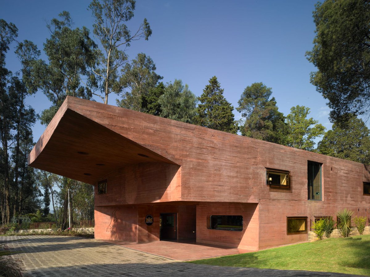 TheBACBoston's tweet photo. Join us tonight,11/18, 6PM, McCormick Gallery, 320 Newbury Street, Boston, for a talk by David Rifkind 'After the Millennium: Contemporary Ethiopian Architecture' -- Learn more https://t.co/k0Er8y3dhv -- This FREE and IN-PERSON - please wear a mask. #BACbuzz #BACGallery https://t.co/N4cbCZb5qy