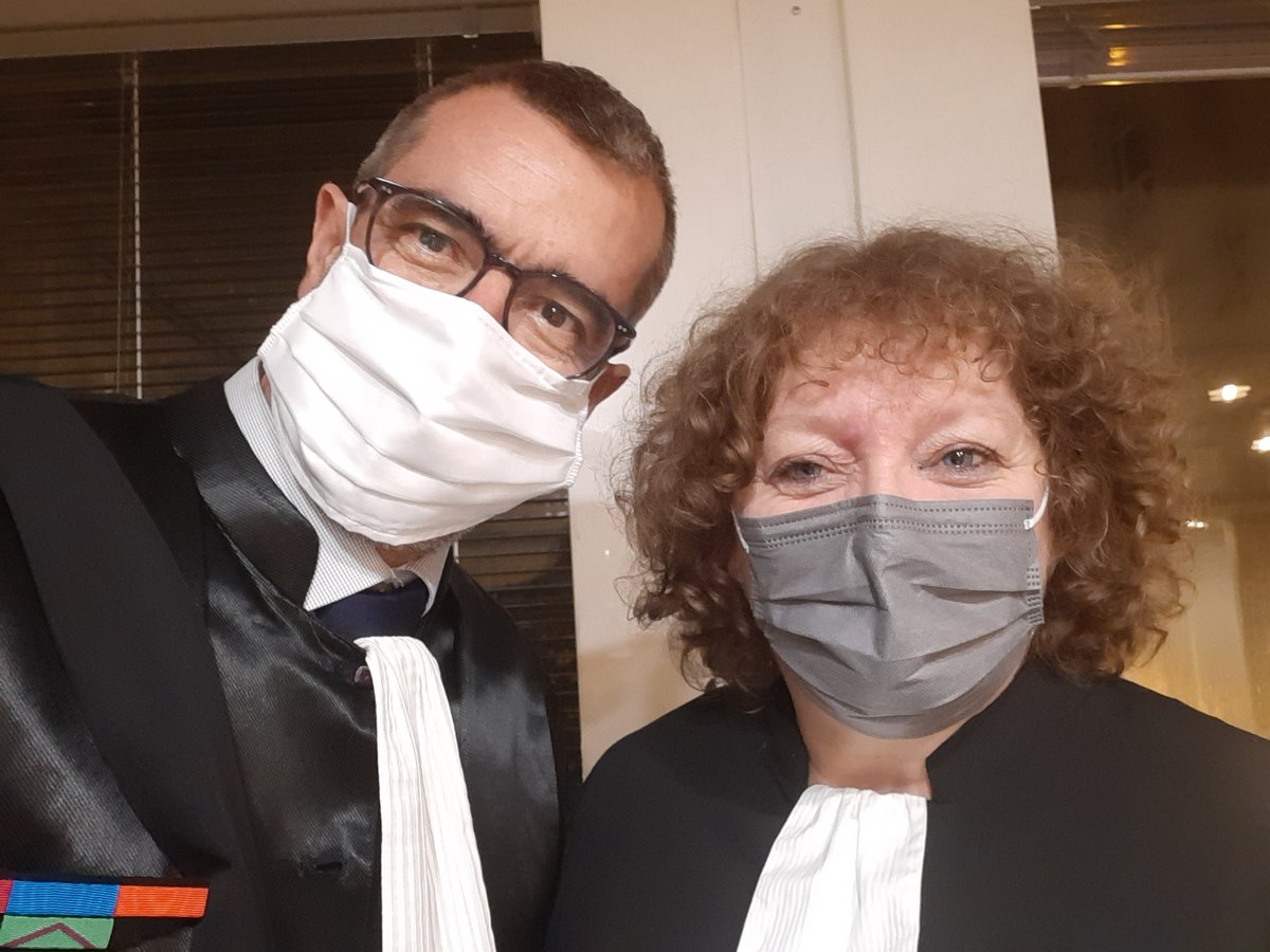 Procureur93's tweet photo. 1/2 Le Président, @Procureur93 et une greffière du tribunal judiciaire de Bobigny ont tenu le 18/11/21 leur audience foraine mensuelle au tribunal de proximité de Saint-Denis #JusticeDeProximité https://t.co/yOcRXzxLwf
