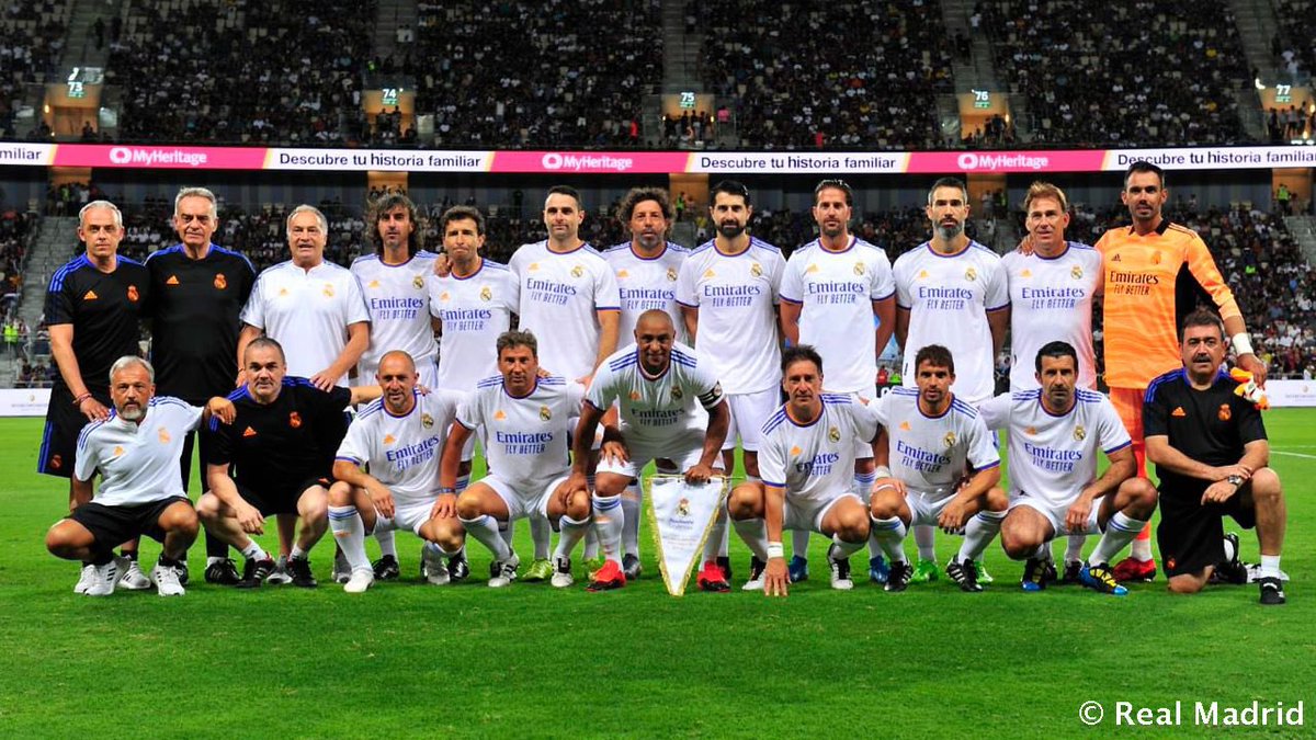 ¡Ya es oficial! Leyendas <a href="/realmadrid/">Real Madrid C.F.</a> y <a href="/CDTOficial/">CD Tenerife 🏴󠁧󠁢󠁳󠁣󠁴󠁿</a> en favor de los damnificados del volcán de La Palma. Será el 17 de diciembre en el Heliodoro Rodríguez López. #SomosLaPalma