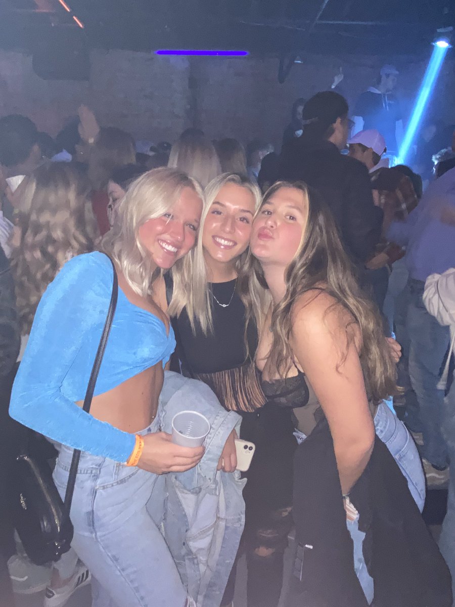 It’s not Tuesday, but the club is still going up😉

Where: Uptown!

Who: You! 

Time: 9:00P-2:00A! 

DJ: @DJ_Albyy ! 

Bartenders: @TylorTohati <a href="/Ryleighlynns/">ryleigh</a> <a href="/noah12524277/">noah</a> @nickd01208

Deals: Best in town! $1 wells, $2 domestics, $4 32oz sex on the beach