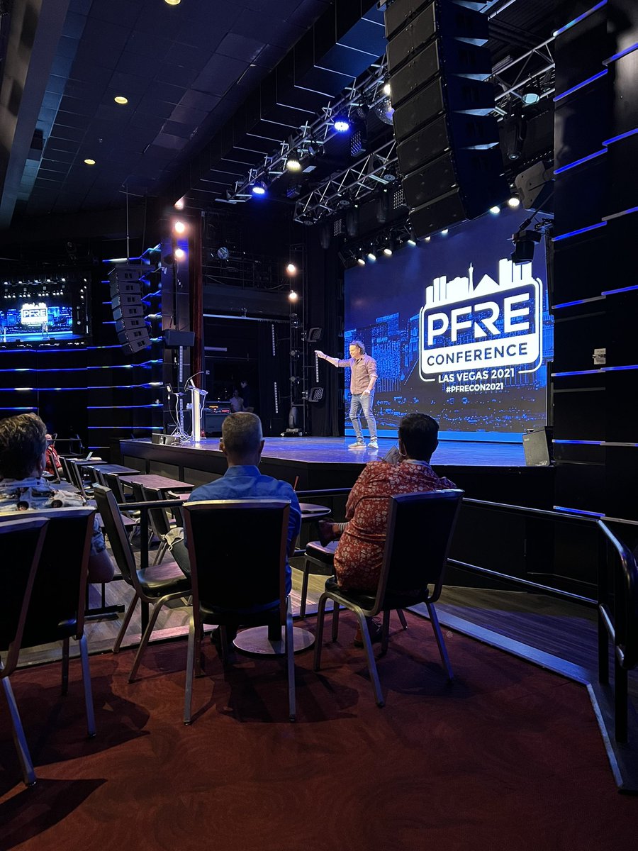 buckeyedrone's tweet photo. Just getting started at PFRE 2021 

@southpointlv #pfrecon2021 #pfre #professionalrealestatephotographer #realestatephotographer #lasvegas #Southpointlv #buckeyedrone @pfreblog https://t.co/mt3HR3ZICL