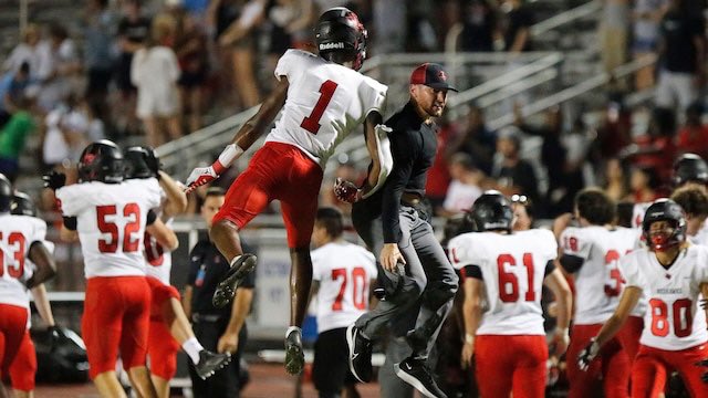 McFarland_Shawn's tweet photo. Three years ago, Frisco Liberty went 0-10. They went 1-9 a year later. 

Now Liberty is 10-1 and one of the Dallas area’s most potent offenses. 

How they’ve re-written their own narrative with a host of no-star, unranked recruits: 

#TXHSFB 
https://t.co/jty01zfJDm https://t.co/XTgWtrplsf