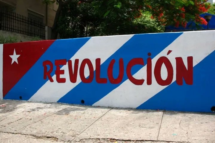 GsmithsMarxists's tweet photo. 'The Cuban Revolution is at a decisive crossroads. The economy is in crisis; discontent is rising; and reactionary forces are mobilising. The only way forward is on the basis of workers’ democracy and international socialism.'
#socialism #Marxism #leftist 
https://t.co/epvtZs6ybu https://t.co/nbbVJFP3bu