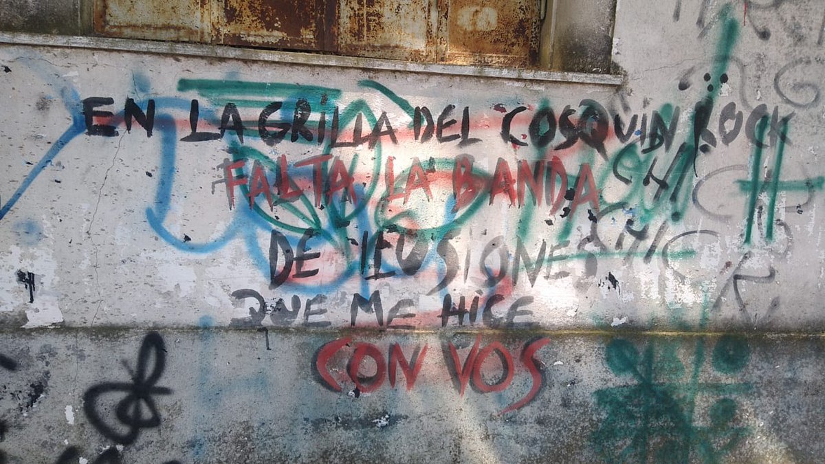 Paredes platenses, 17 casi 47. "En la grilla del Cosquín Rock falta la banda de ilusiones que me hice con vos" 🤪🤪🤪