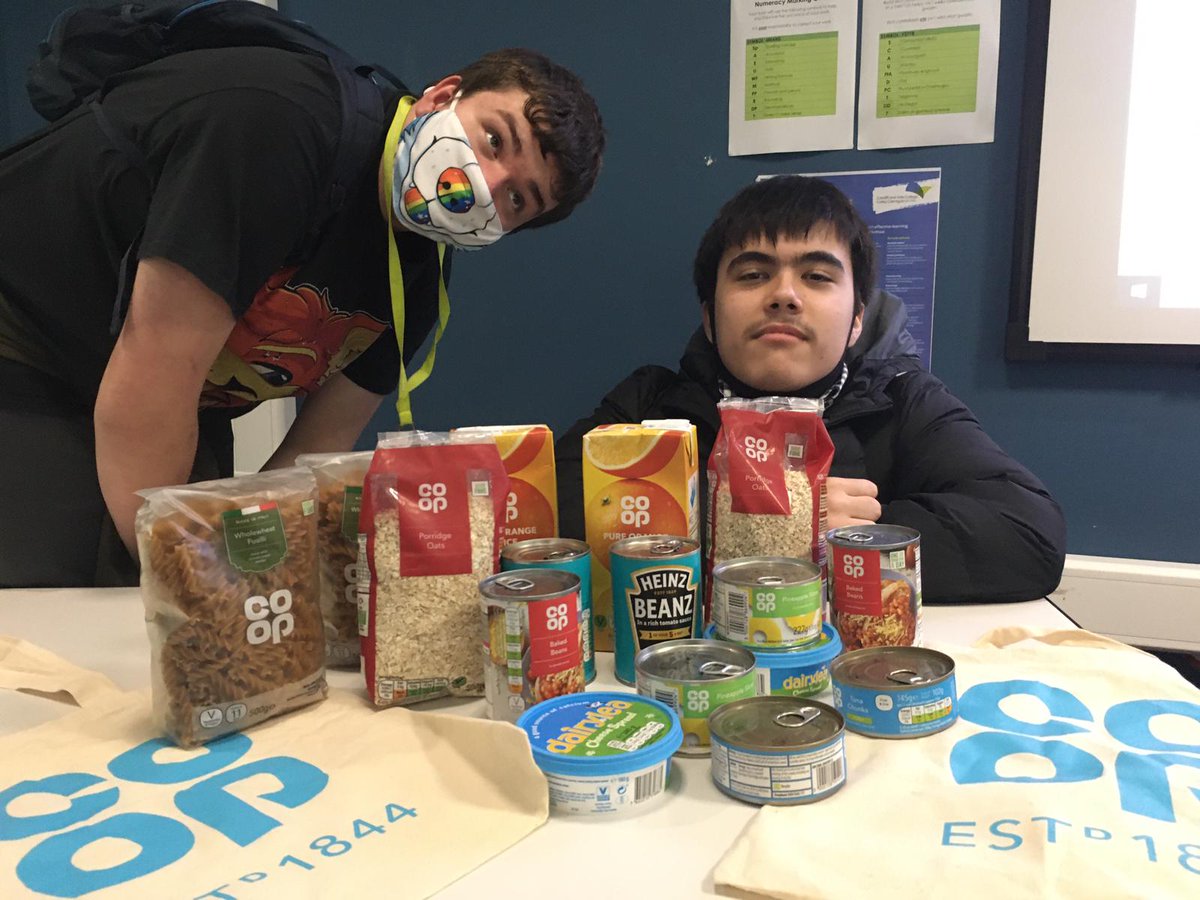 GrahamCraven1's tweet photo. Great session today with students from Cardiff and Vale College on nutrition ahead of a visit to a local foodbank. With support from @coopuk we will be delivering the ingredients that help make varied, tasty and nutritious meals for the whole family to enjoy throughout the week. https://t.co/b9hMGoaZ8P