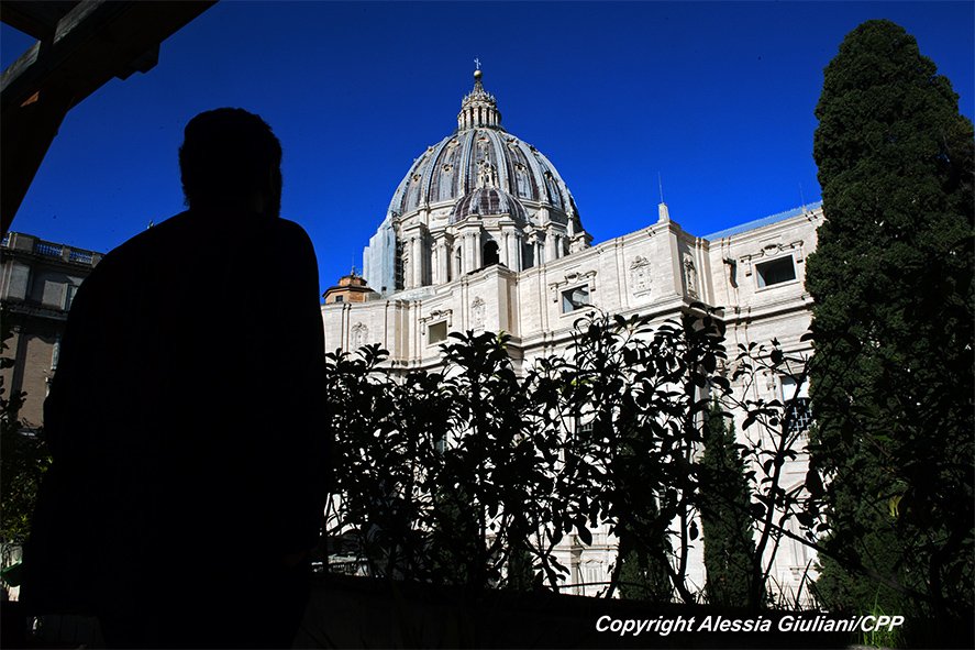 CppPress's tweet image. but how beautiful you&apos;ll be
#vatican #vaticano #cupoladisanpietro 
#saintpeterdome 
#dome
Copyright Alessia Giuliani/CPP