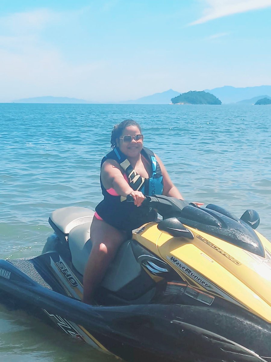 Pitelalbu's tweet photo. Tbt de ontem 🥵💆 https://t.co/KZFyECixqQ