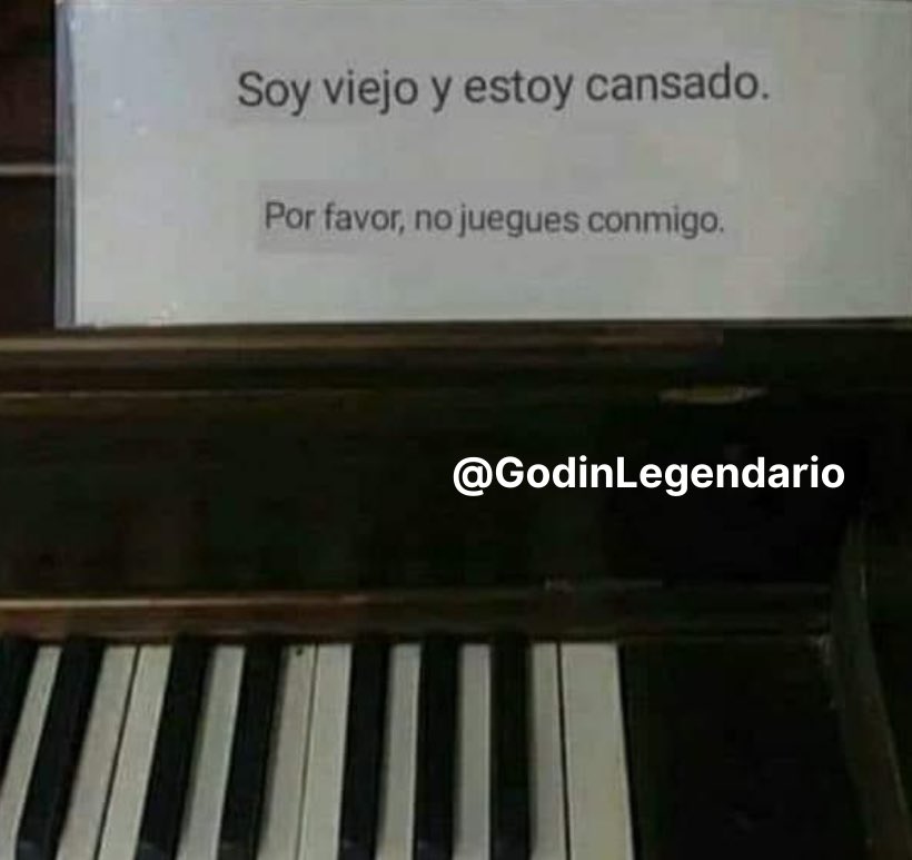 GodinLegendario's tweet photo. Cuando en la entrevista me dicen “nosotros te llamamos” https://t.co/fSvHTX7IuZ