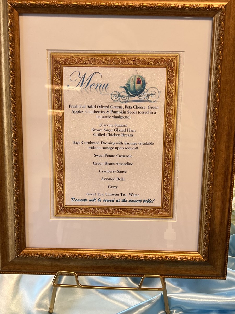 pamelabdennis's tweet photo. Enjoying a wonderful meal with the McAdory Culinary class. โฆ@JEFCOEDโฉ โฆ@JEFCOCareerTechโฉ โฆ@McAdoryHSโฉ #awesometeacher #professionalstudents #marvelousmeal https://t.co/1eACfyXMTj