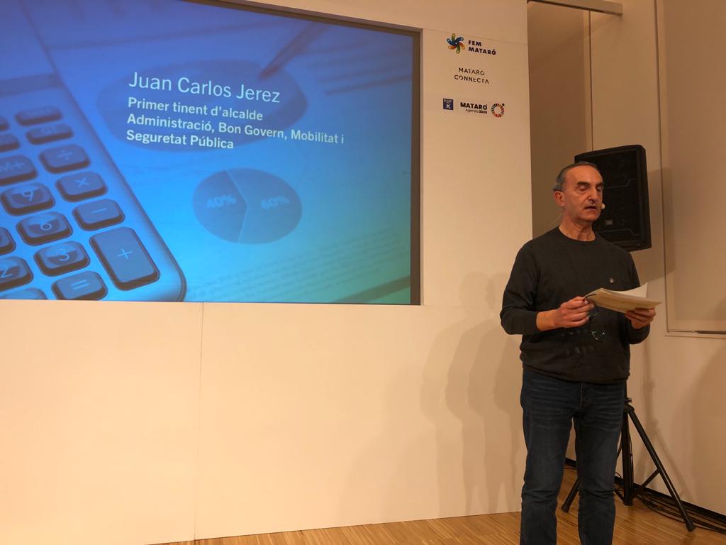 "Dedicarem 9,42 milions d'euros del pressupost d'inversions a la millora dels equipaments municipals, de l'espai públic i els paviments i a la instal·lació de càmeres de videovigilància."

🗣 @JC_Jerez a #AudiènciaMataró