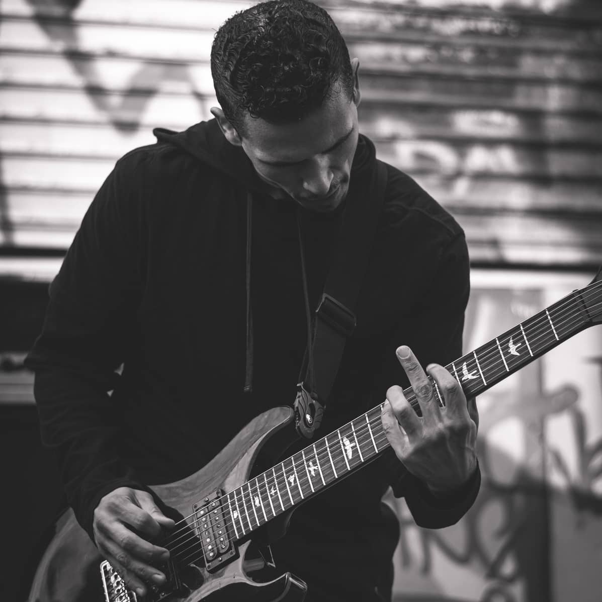 FearIsDead's tweet photo. Our guitarist being the badass he is! Fear Is Dead @RebelmaticNyc pop up with #crazyandthebrains and #slashers Good times 

Photos by @ginatphoto on IG

#Rebelmatic #popup #FearIsDead #MetalForThought #DavidEnglish #Guitarist #FocusAndFerocity #NYCbands https://t.co/M4fEcu6gT6