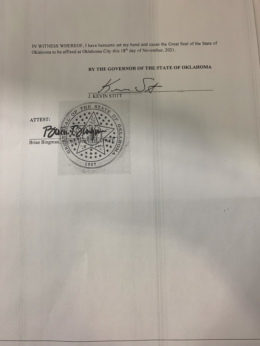 MatriarchOK's tweet photo. Julius Jones will not die by the state’s hand, today. https://t.co/LNTTfrHppU