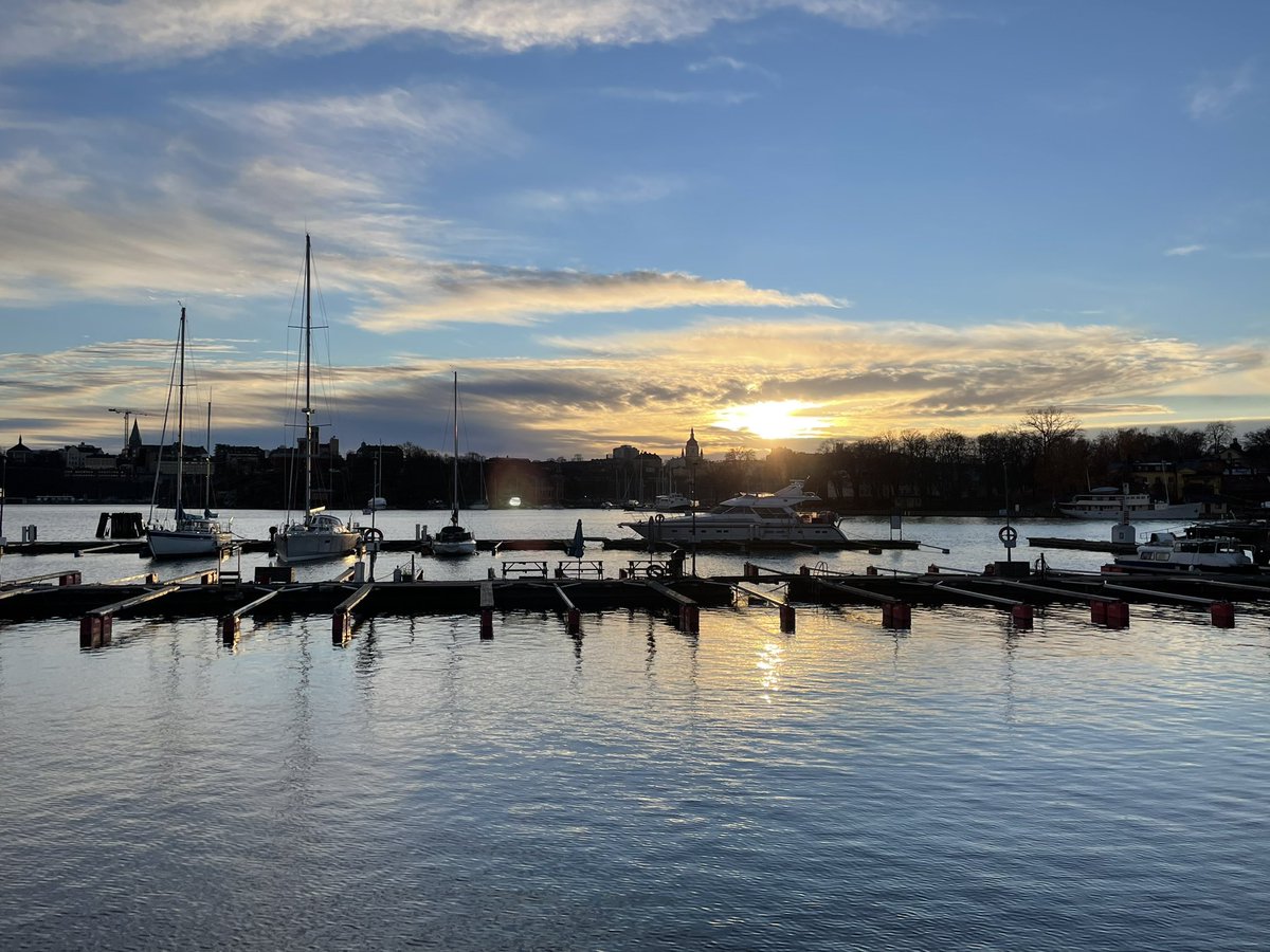 chaosmacken's tweet image. Jag älskar Kanelbullar. 🥺