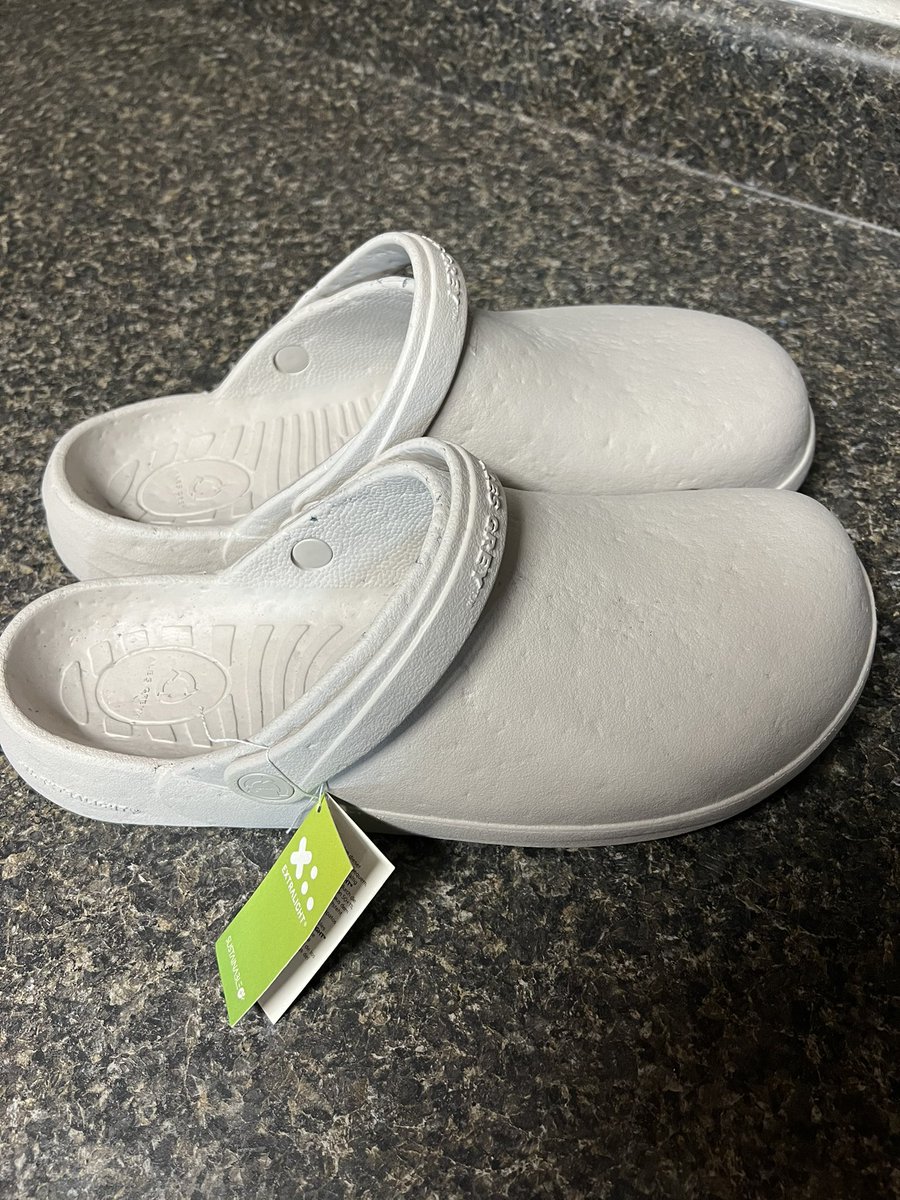colinorourke's tweet photo. Look what just came in the mail. Got my Ales Grey’s. Thanks @deemurthy I’m part of the clog gang now. https://t.co/DlOh3RvdEU