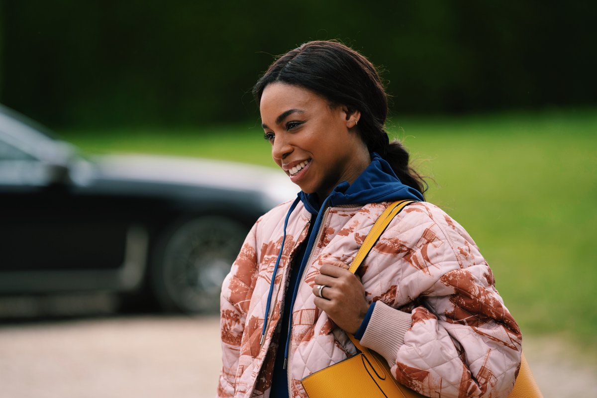 🎥MORE stunning pics from #AliceSeabright's #CHLOE, coming to @BBCOne and @PrimeVideo very soon 🙌✨

#ErinDoherty #PippaBennettWarner #BrandonMichealHall @HowleBilly #JackFarthing #WatchingChloe @WatchingChloe
📸: York Tillyer & Luke Varley